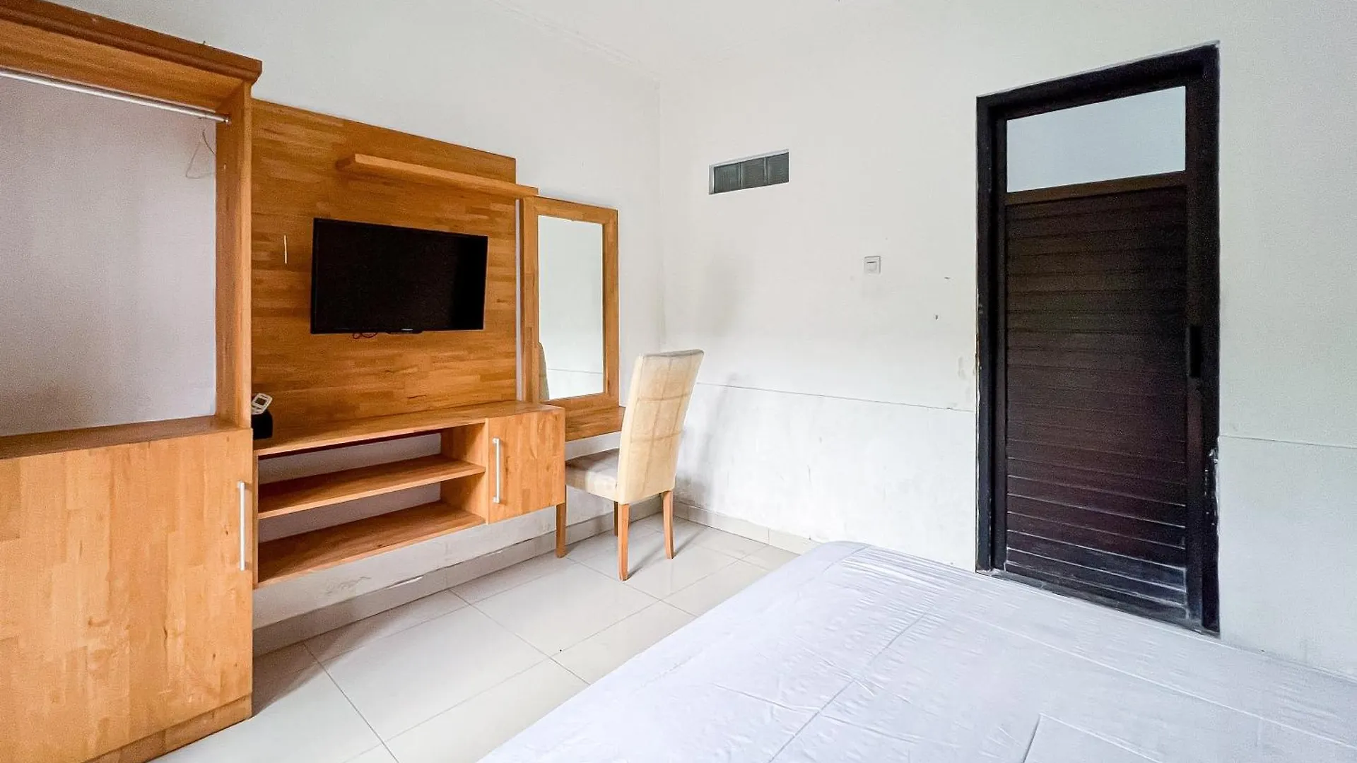 Hotel Reddoorz At Napura Homestay Teuku Umar Denpasar
